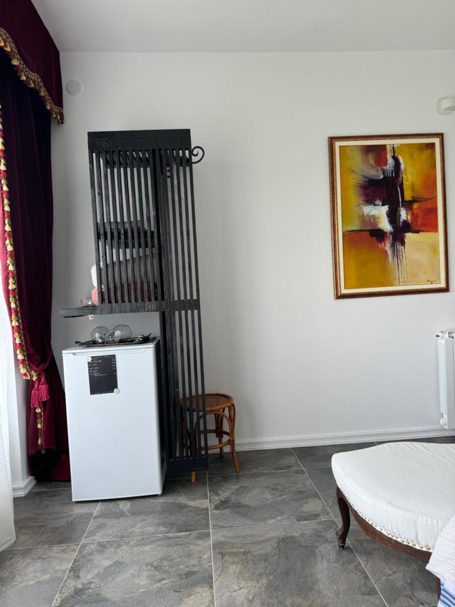 Enam Room Kojsko المظهر الخارجي الصورة